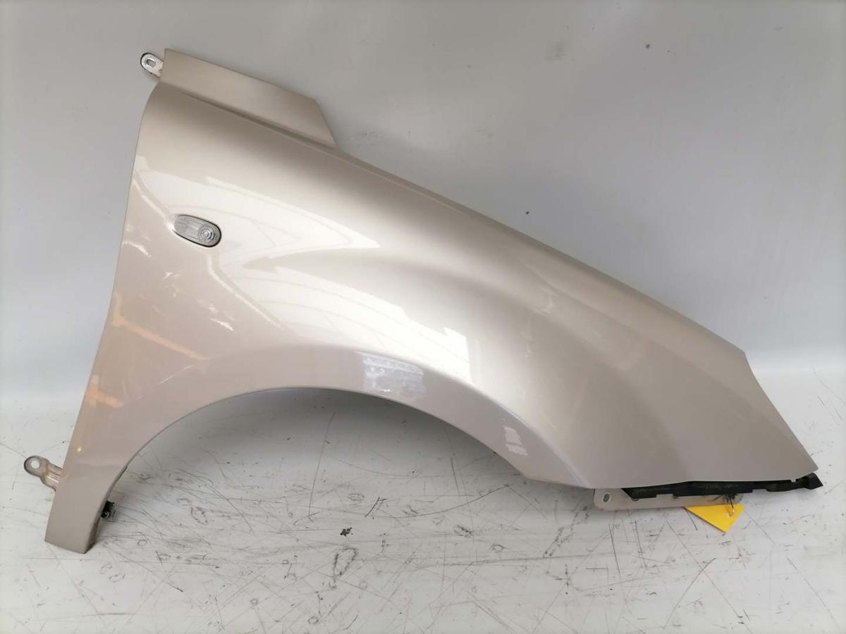 Alfa Romeo Mito original Kotflügel vorn rechts Bianco Dorato 252 Bj.2008